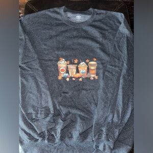 Fall & crewnecks are the perfect combination!